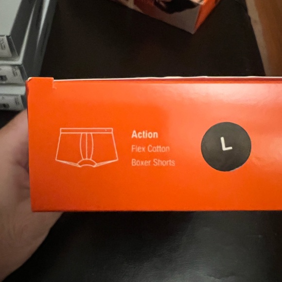 Hugo Boss Trunks Large - Picture 2 of 2